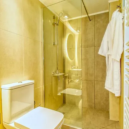 Luxury Penthouse Near The Center 이라클리온